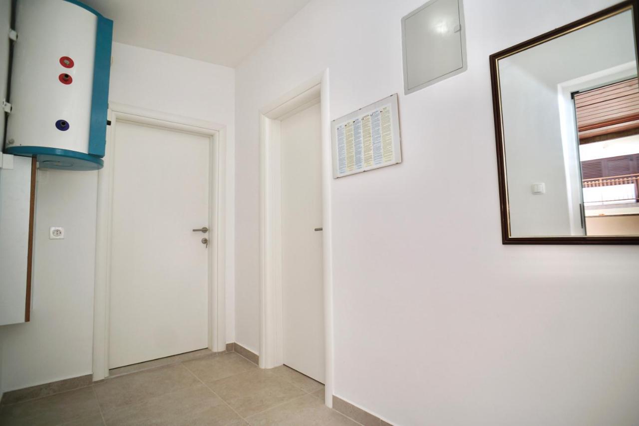 Piscina Apartments Seget Vranjica Dış mekan fotoğraf